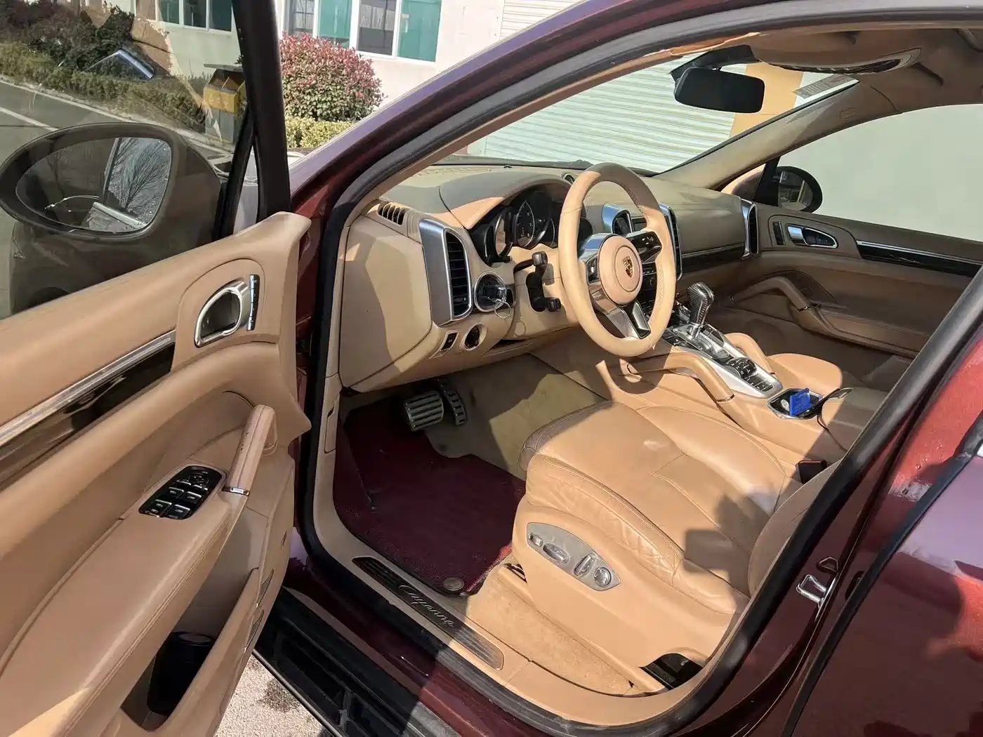 Фото 14 - Porsche Cayenne