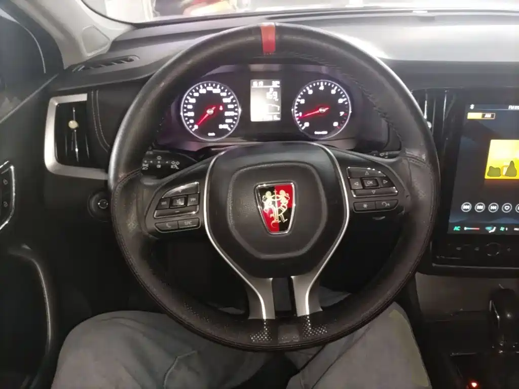 Roewe i6 2019 2020 PLUS 1.6L CVT 4G Connected Glory Flagship Edition