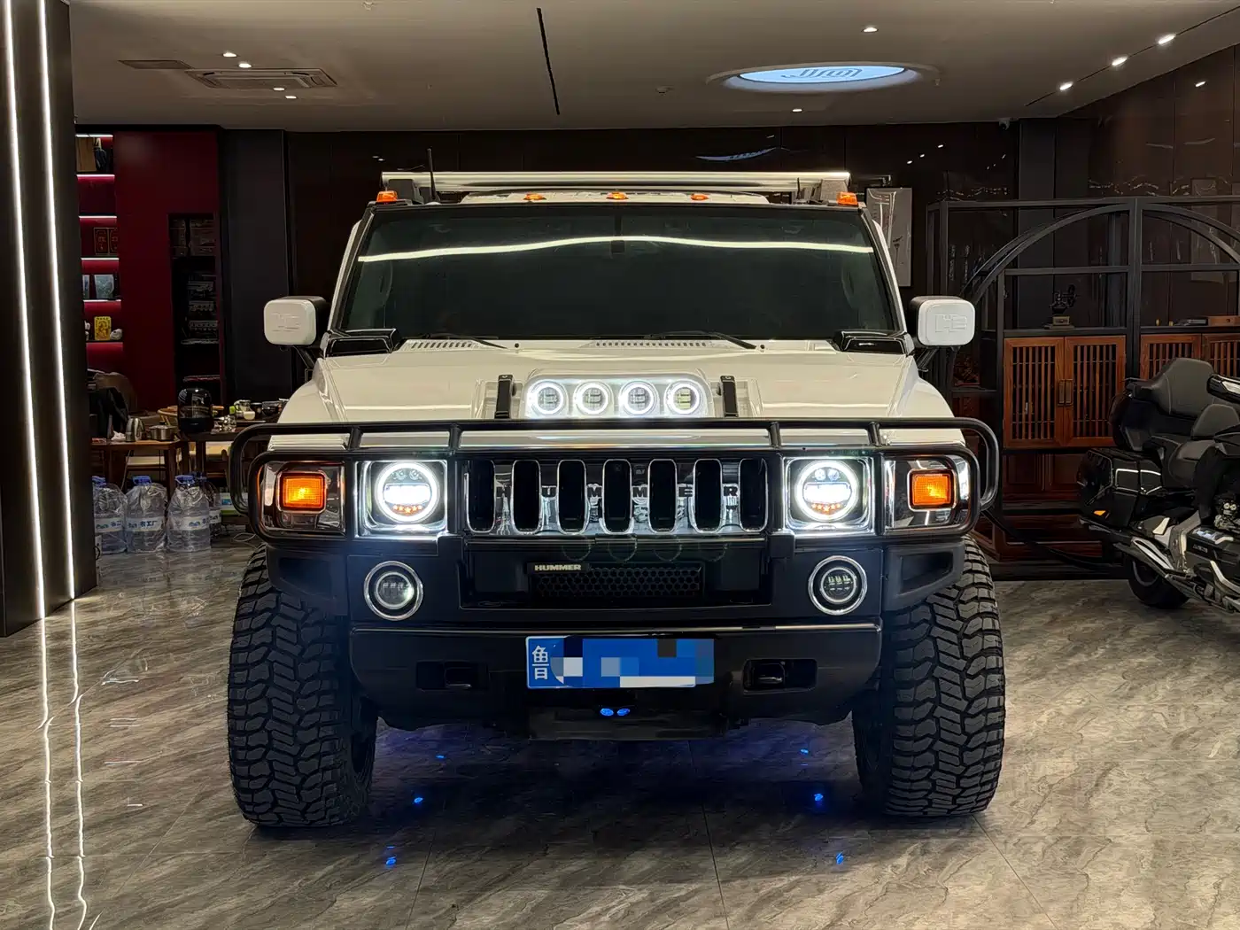 Hummer H2 2004 6.0 AT фото 3