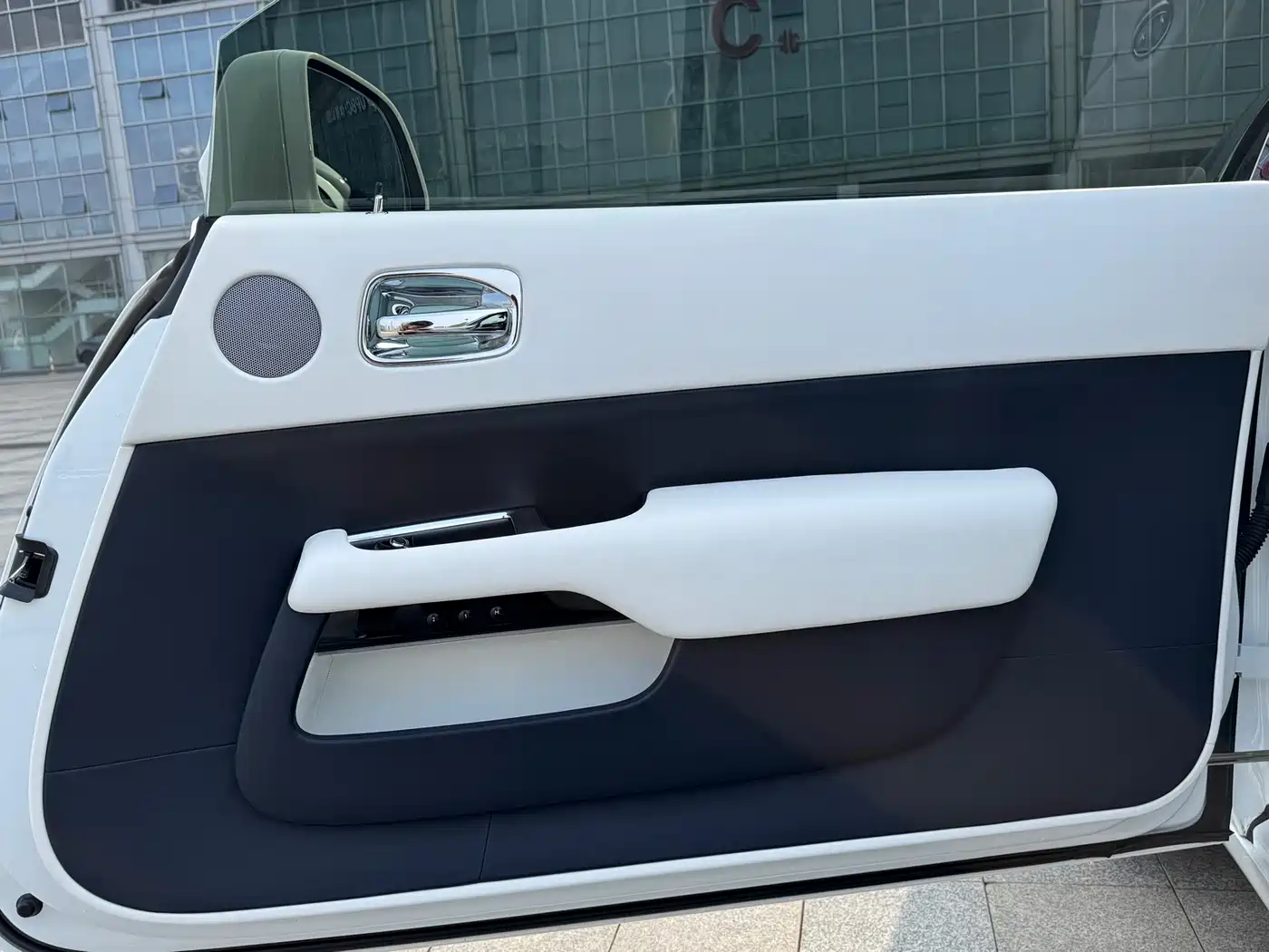 Rolls-Royce Wraith 2018 2017 6.6T Black Badge Edition