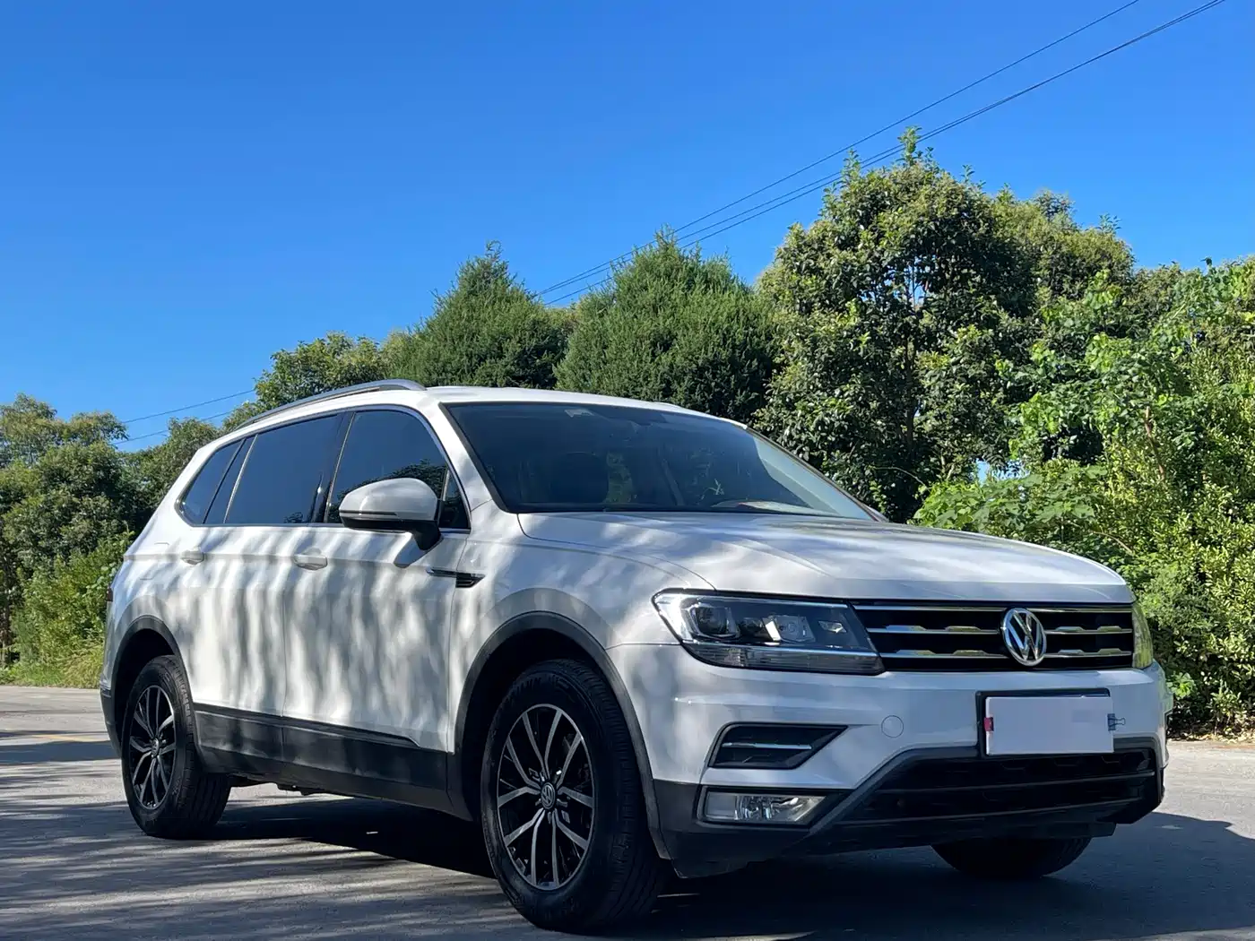 Фото 3 - Volkswagen Tiguan L