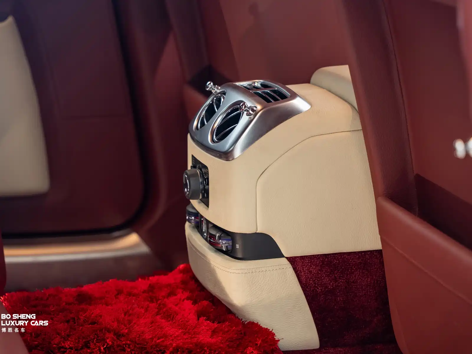 Фото 19 - Rolls-Royce Ghost