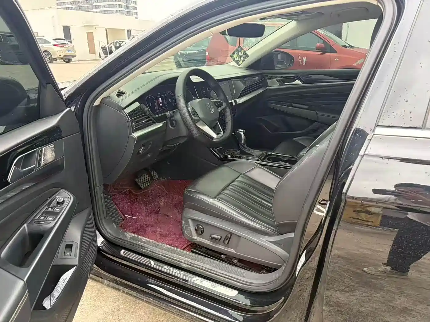 Volkswagen Passat 2023 330TSI Starlight Luxury Edition фото 3