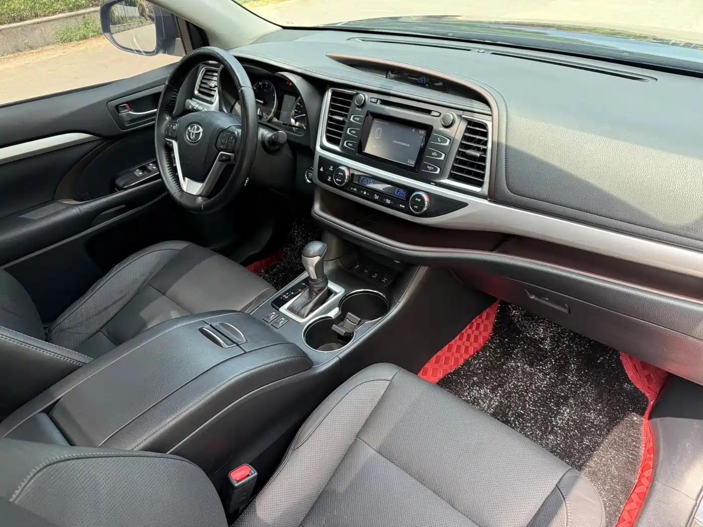 Toyota Highlander 2015 2.0T AWD Luxury Edition 7-seater фото 25