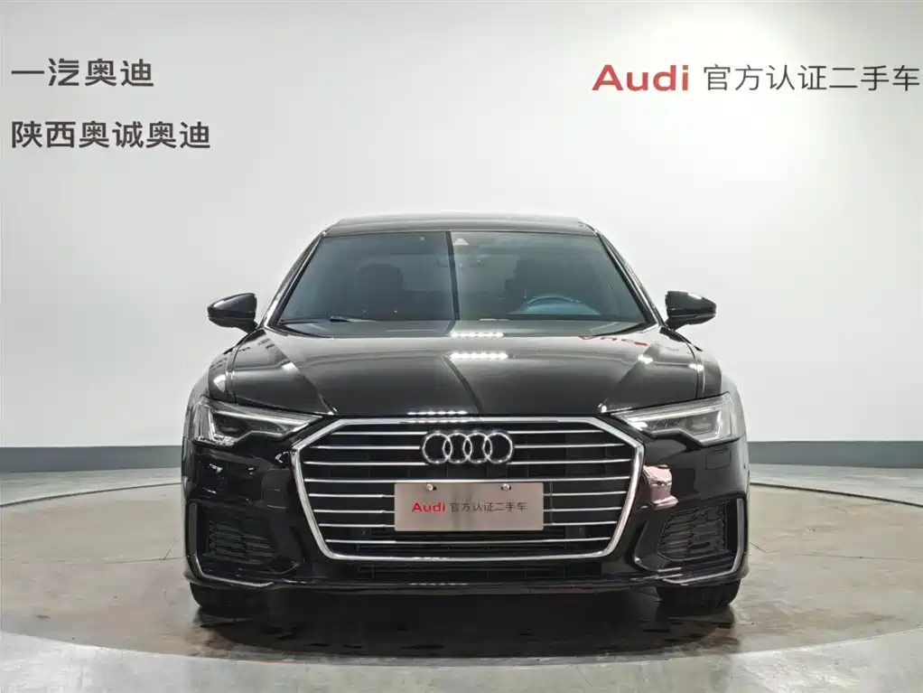 Audi A6L 2021 45 TFSI Exclusive Sport фото 2