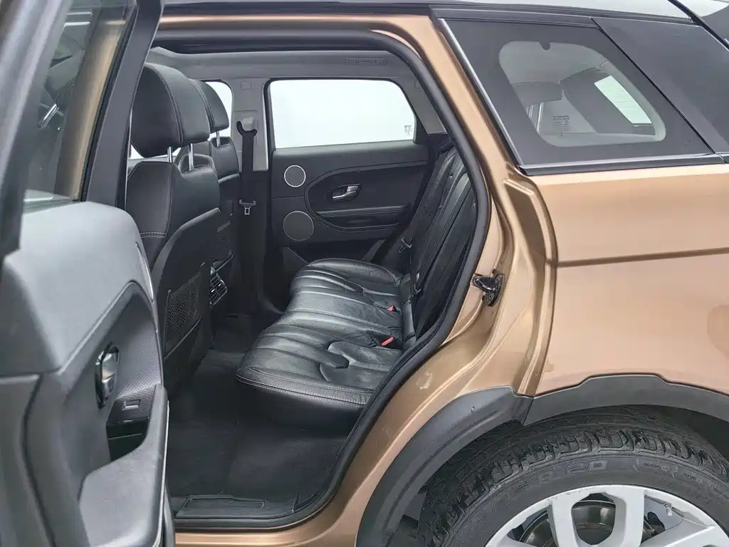 Land Rover Range Rover Evoque (Import) 2014 2014 2.0T 5-door Brilliance Sport