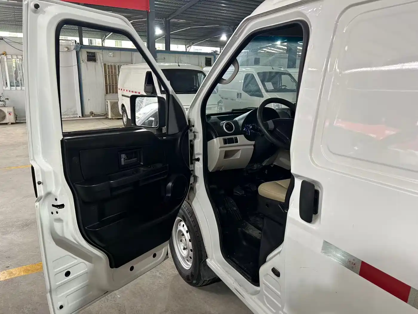 Ruichi New Energy EC35 2023 2022 EC35 II Standard Edition 38.7kWh