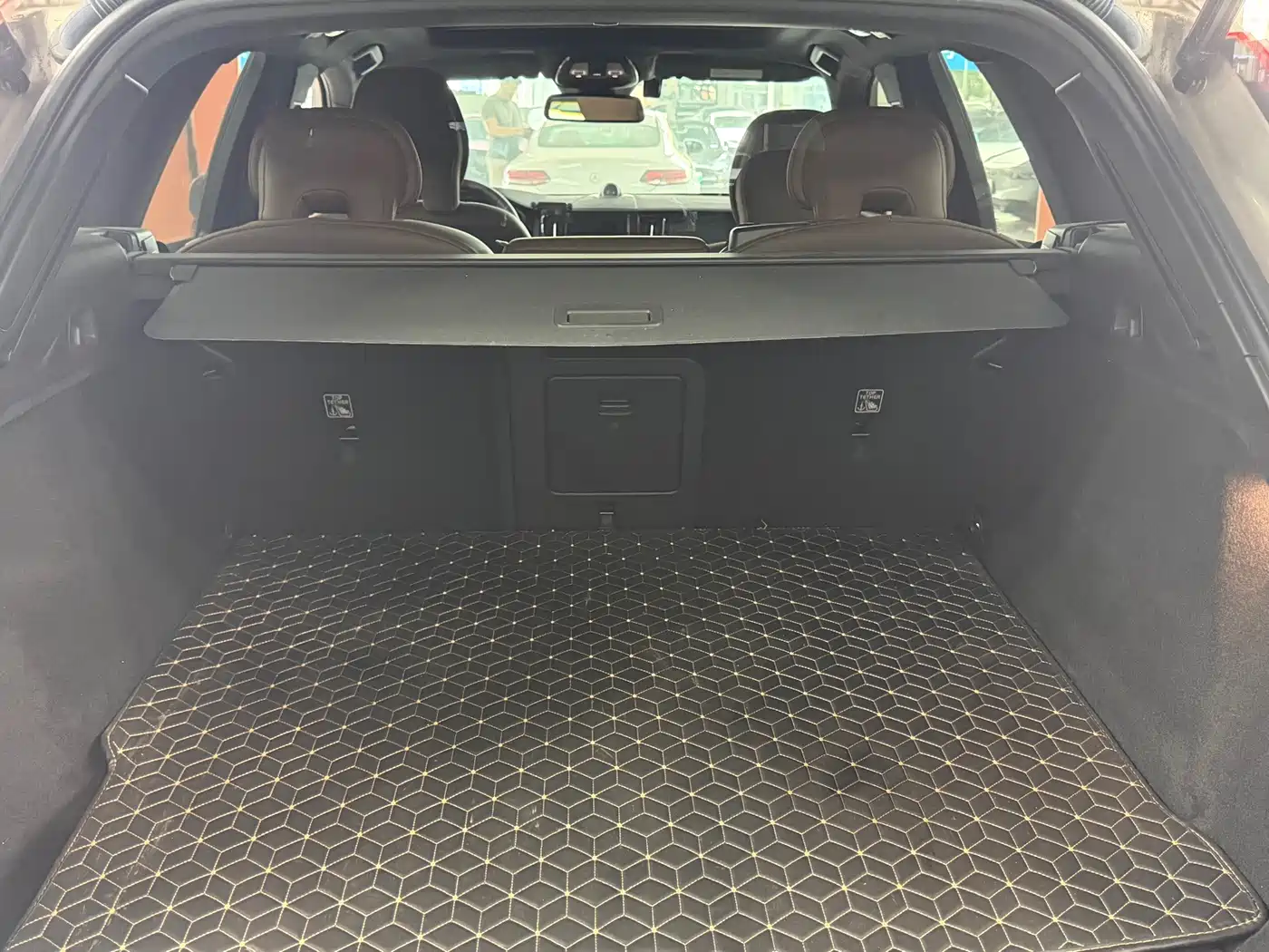  Volvo Volvo XC60 2024 B5 AWD Zhiyi Luxury Edition 18