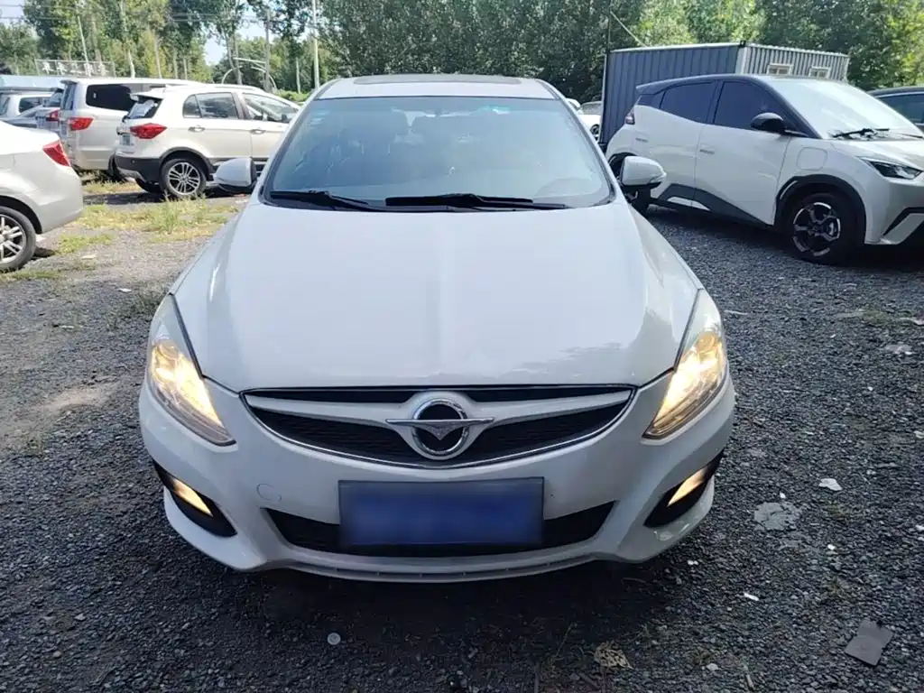 Haima M6 2015 2015 1.5T CVT Sport Intelligent
