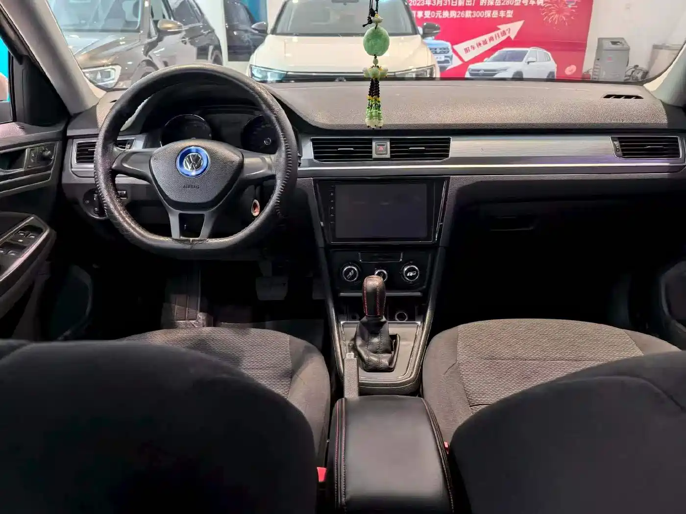 Volkswagen Bora 2016 Model 1.6L Automatic Fashion фото 7