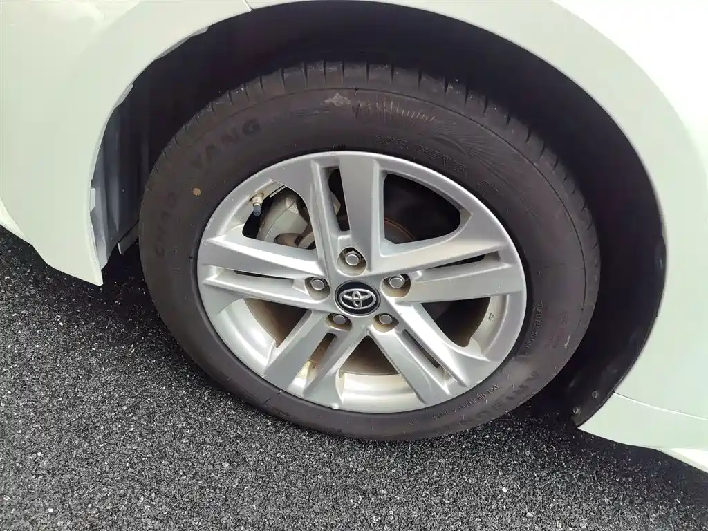 Toyota Levin 2021 Dual Hybrid 1.8H E-CVT Leading Edition фото 21