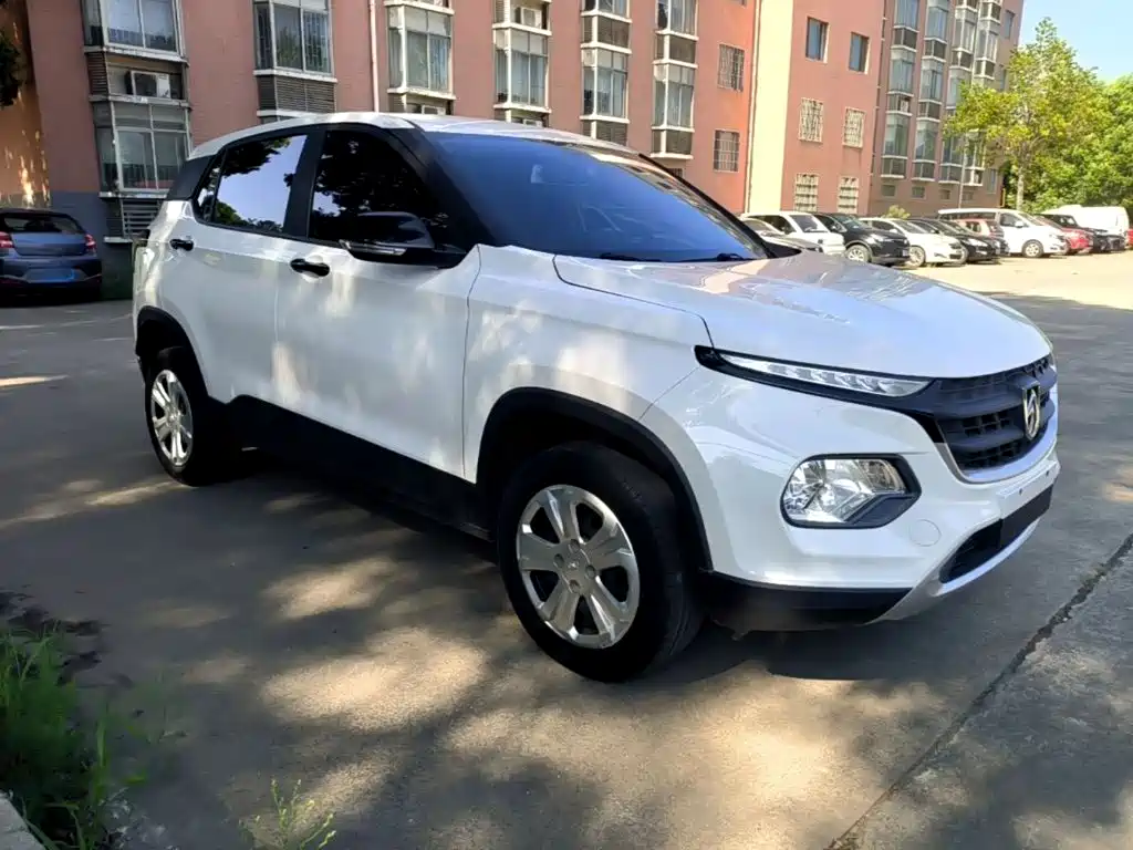 Baojun 510 2021 2021 1.5L Manual Dynamic Edition