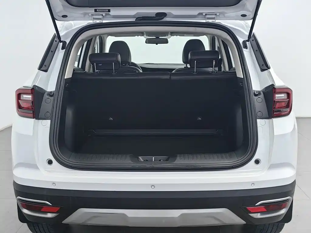 Фото 16 - Changan CS35 PLUS
