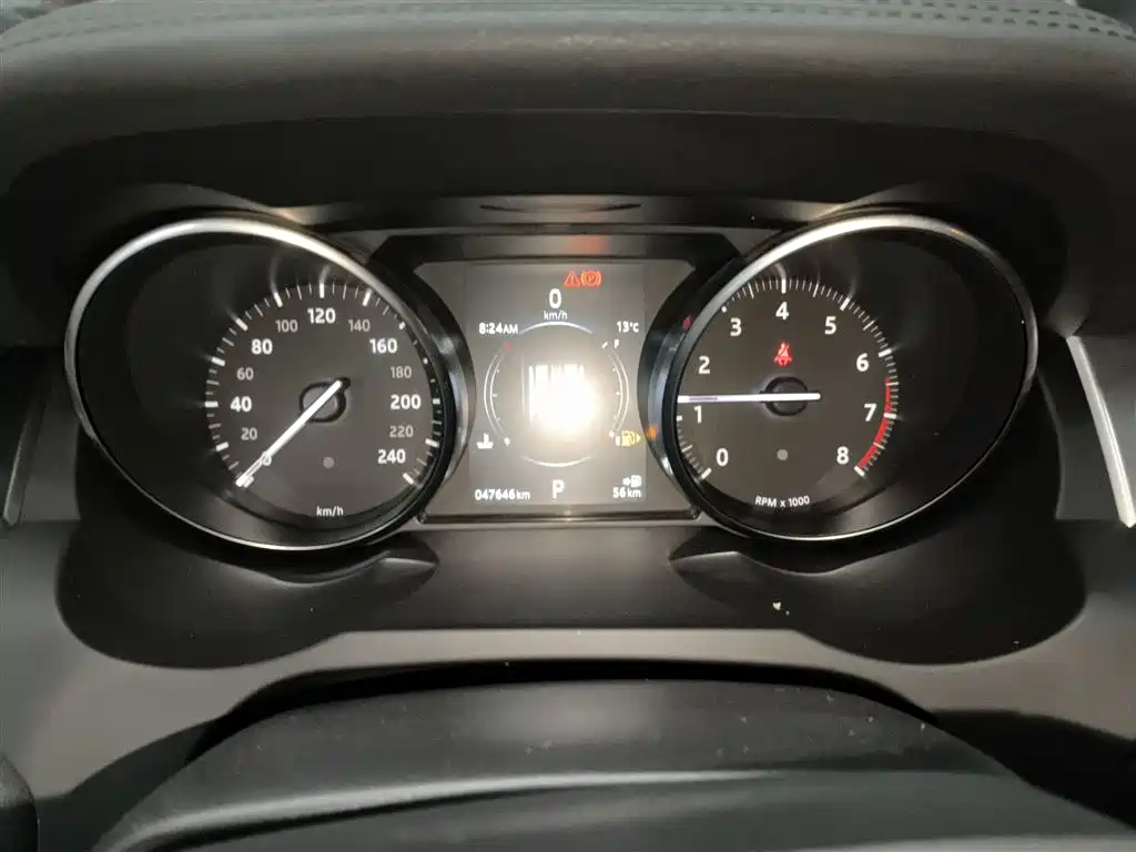 Land Rover Range Rover Evoque 2017 2.0T SE Smart Shine Edition фото 8