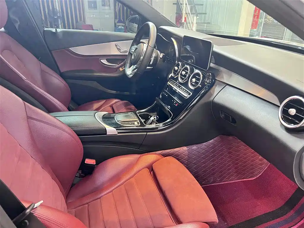 Mercedes-Benz C-Class 2016 C 200 L Sport фото 4