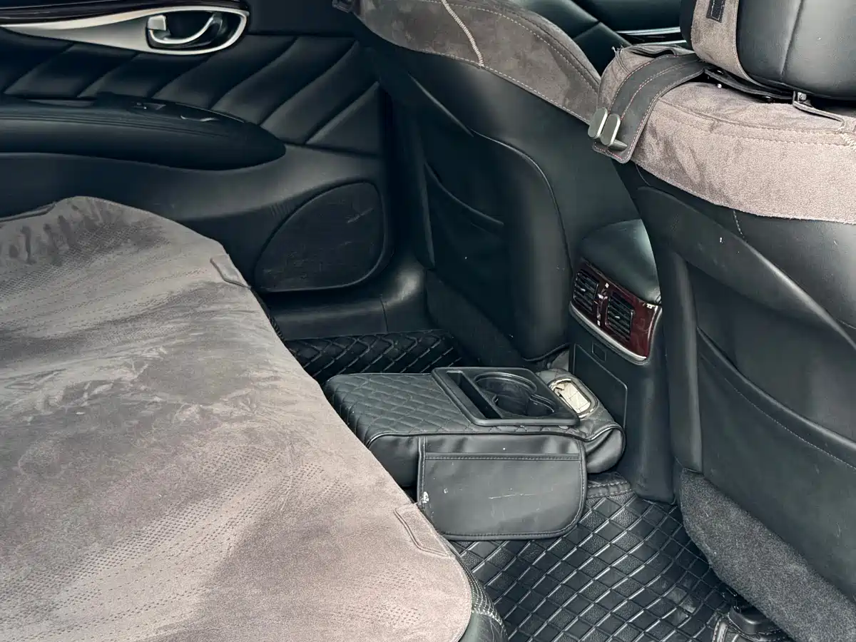 Infiniti Q70 2015 2015 Q70L 2.5L Enjoyment Edition