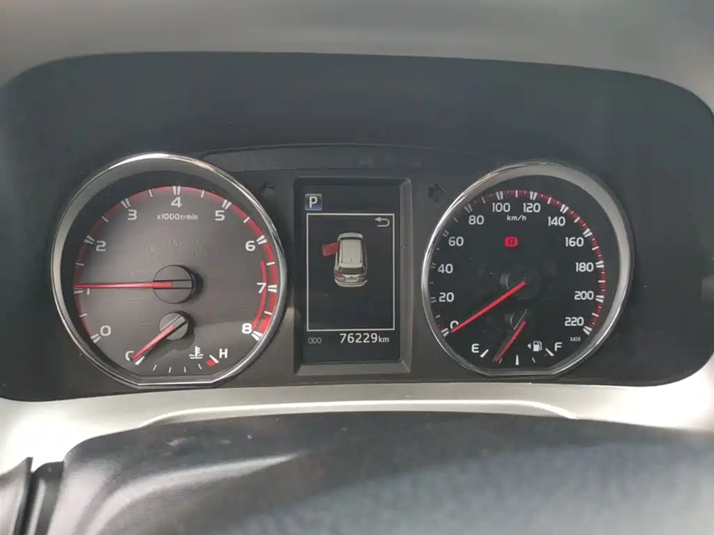Toyota RAV4 Rongfang 2016 2.0L CVT 2WD Smart (China V) фото 12