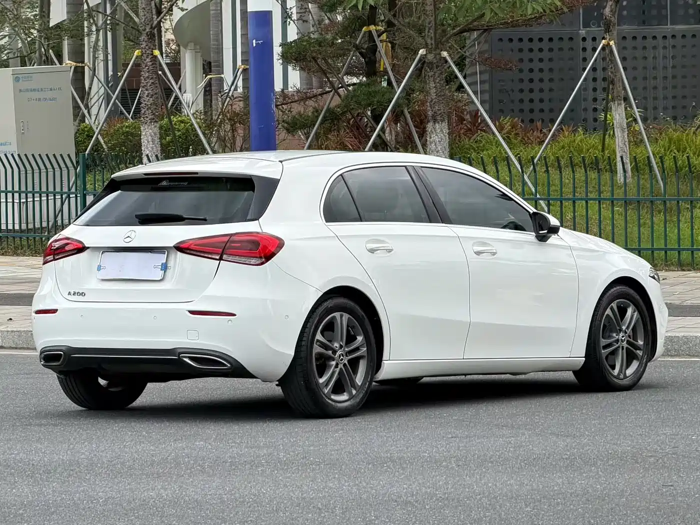 Mercedes-Benz A-Class (Import) 2019 A 200 Dynamic Version фото 9
