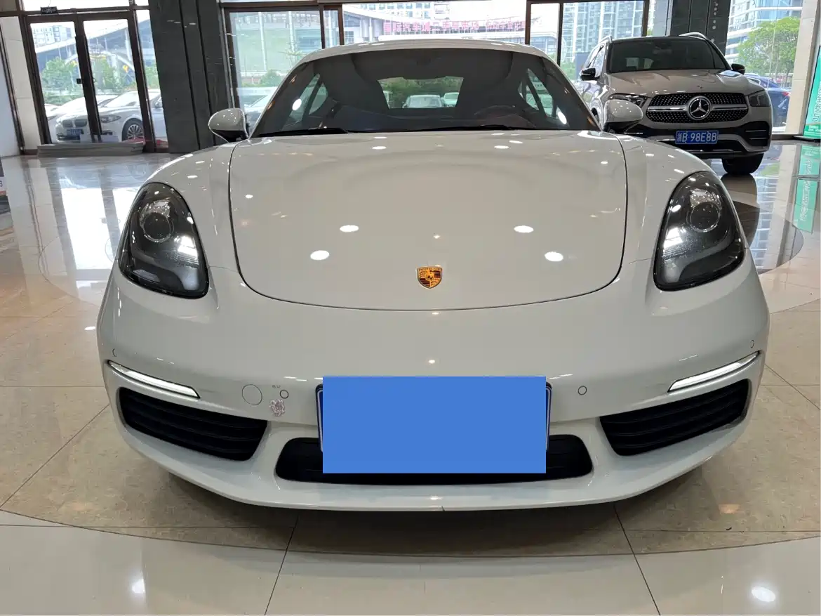 Porsche 718 2023 Cayman Style Edition 2.0T фото 2