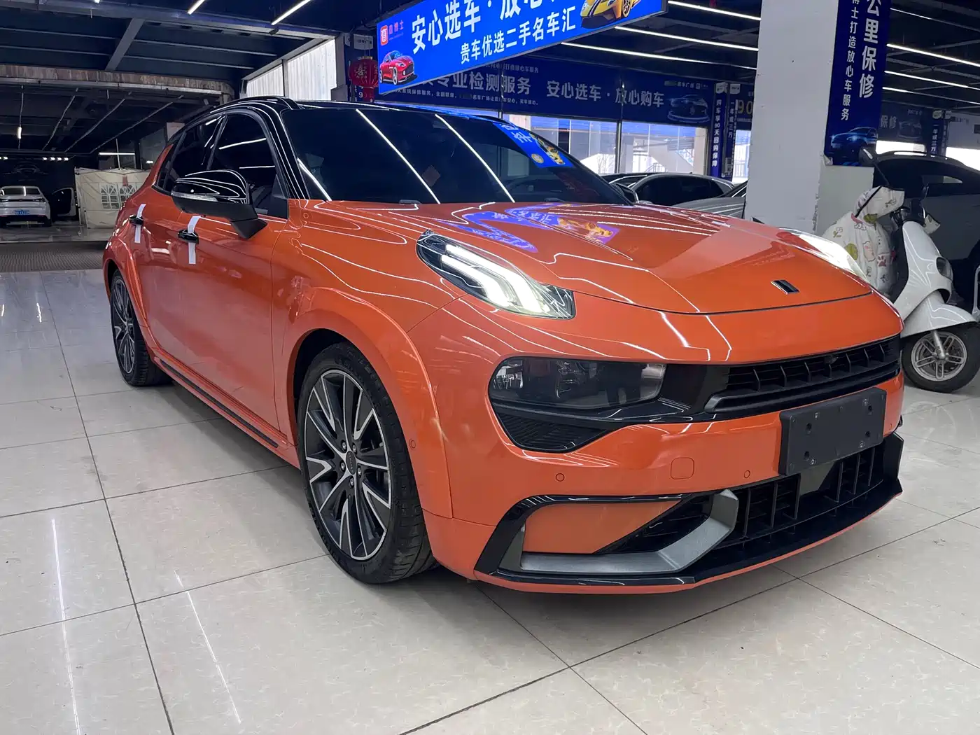 Lynk & Co 02 Hatchback 2022 2.0TD Plus фото 3
