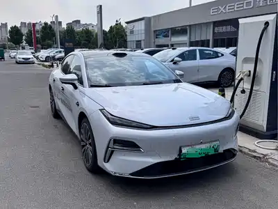 Geely Galaxy Starshine 8