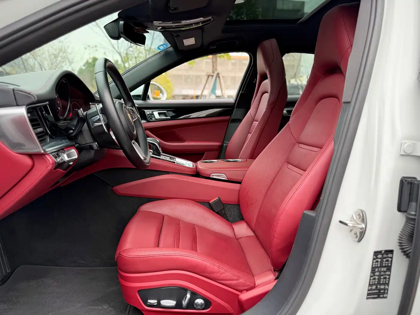 Porsche Panamera 2017 Panamera 3.0T фото 11