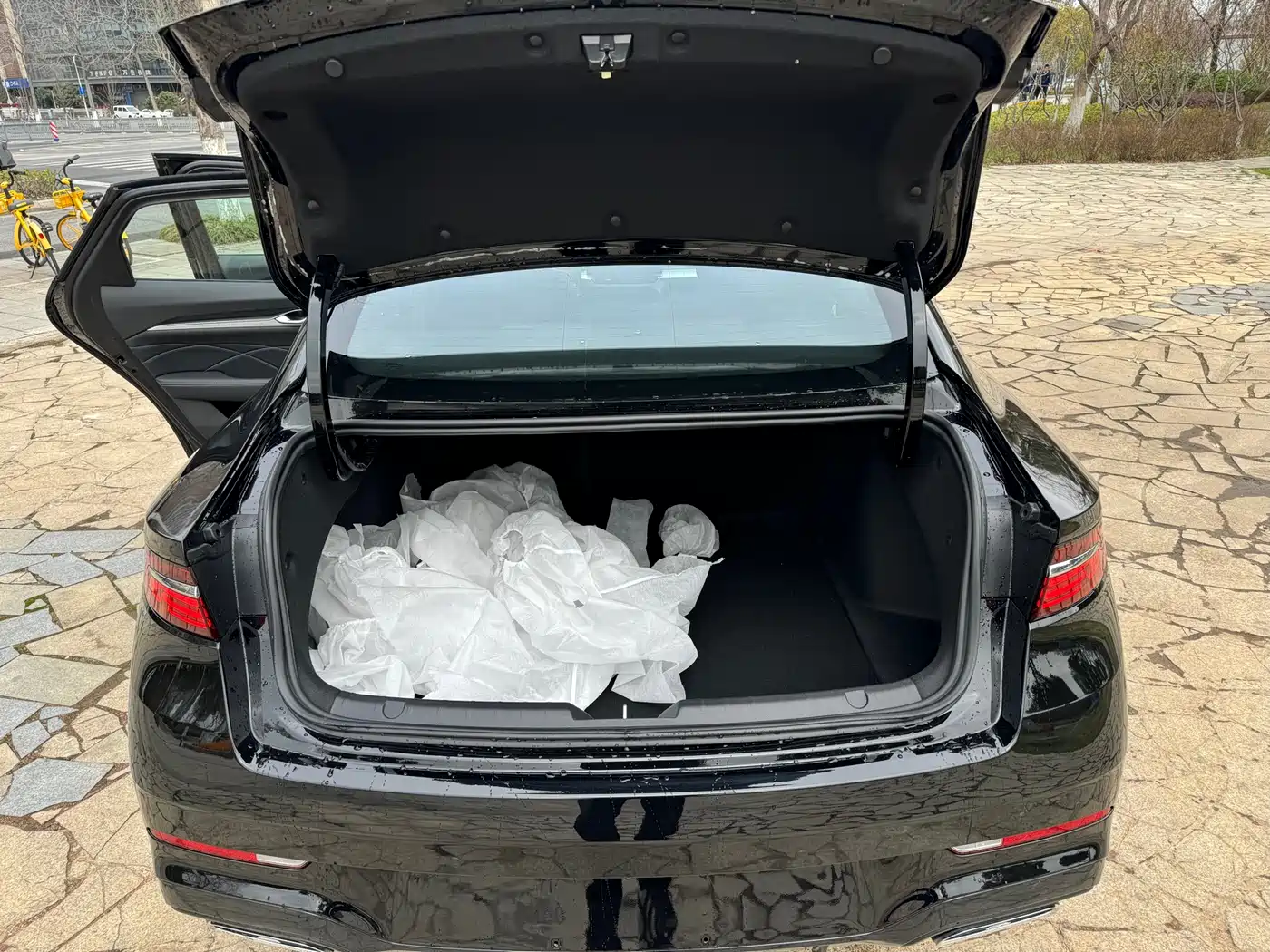 GEELY AUTOMOBILE XINGRUI