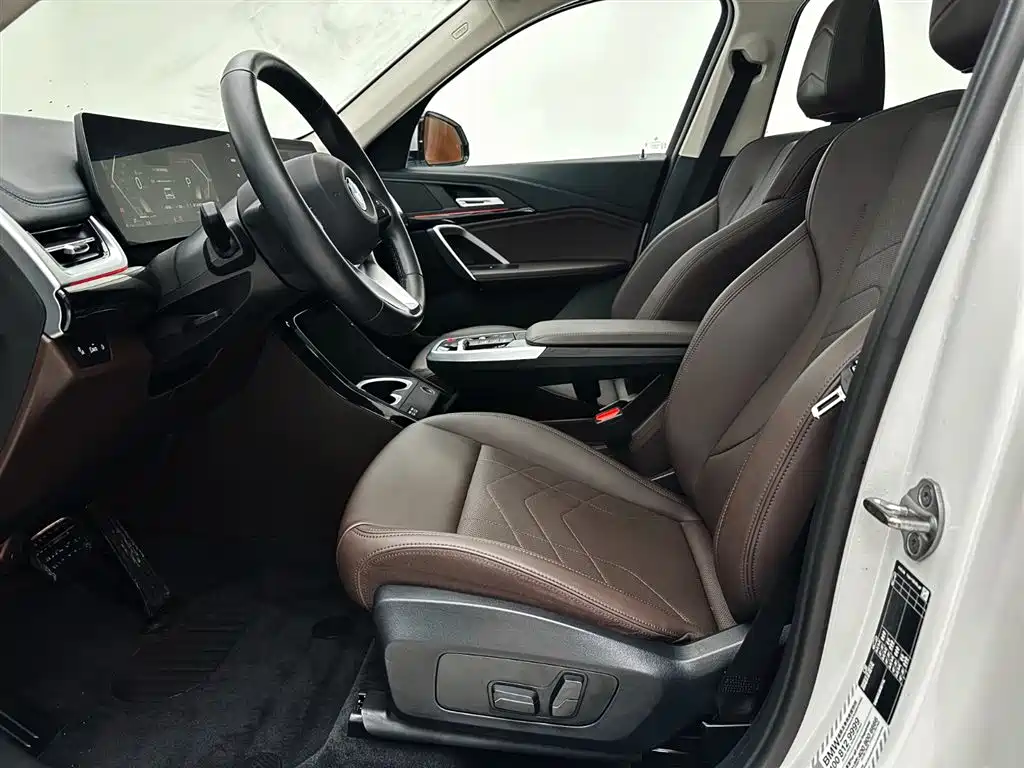 BMW X1 2023 sDrive20Li X Design Package фото 19