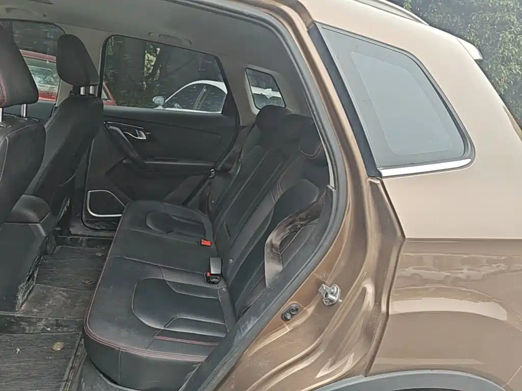 FAW Senya R7 2017 2017 Model 1.6L Automatic Smart
