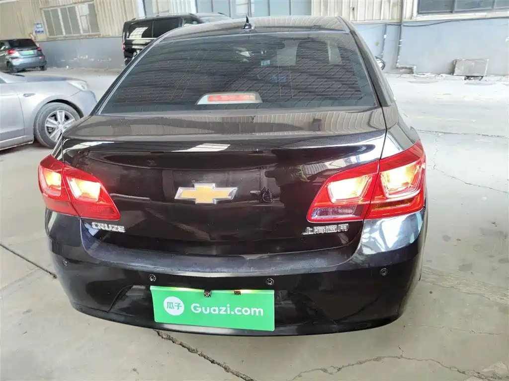 Chevrolet Cruze 2015 1.5L Classic SL MT фото 4