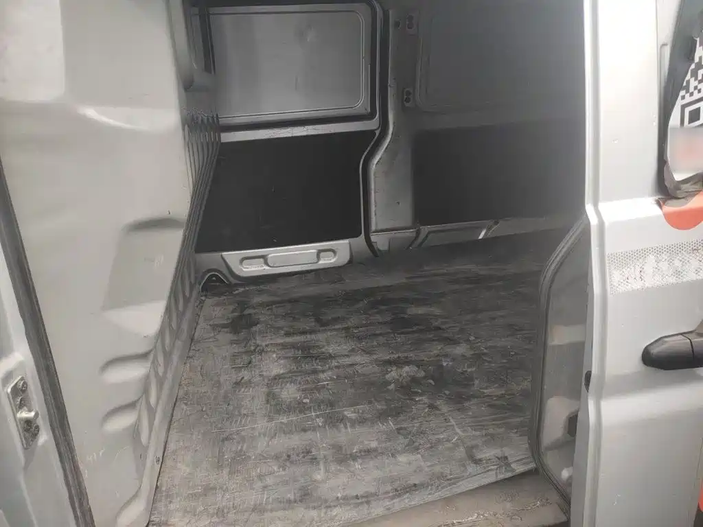 Jinbei Little Sea Lion X30 2024 2023 1.5L Super Comfort Van 2/5 Seats Non-AC SWC15M