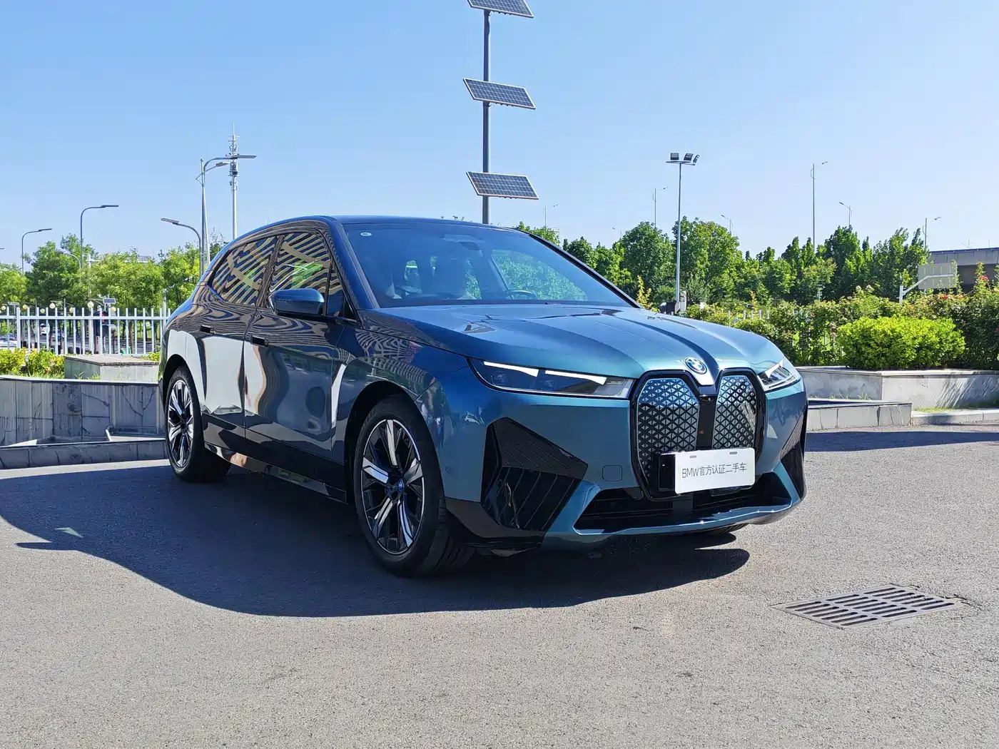2024 BMW iX
