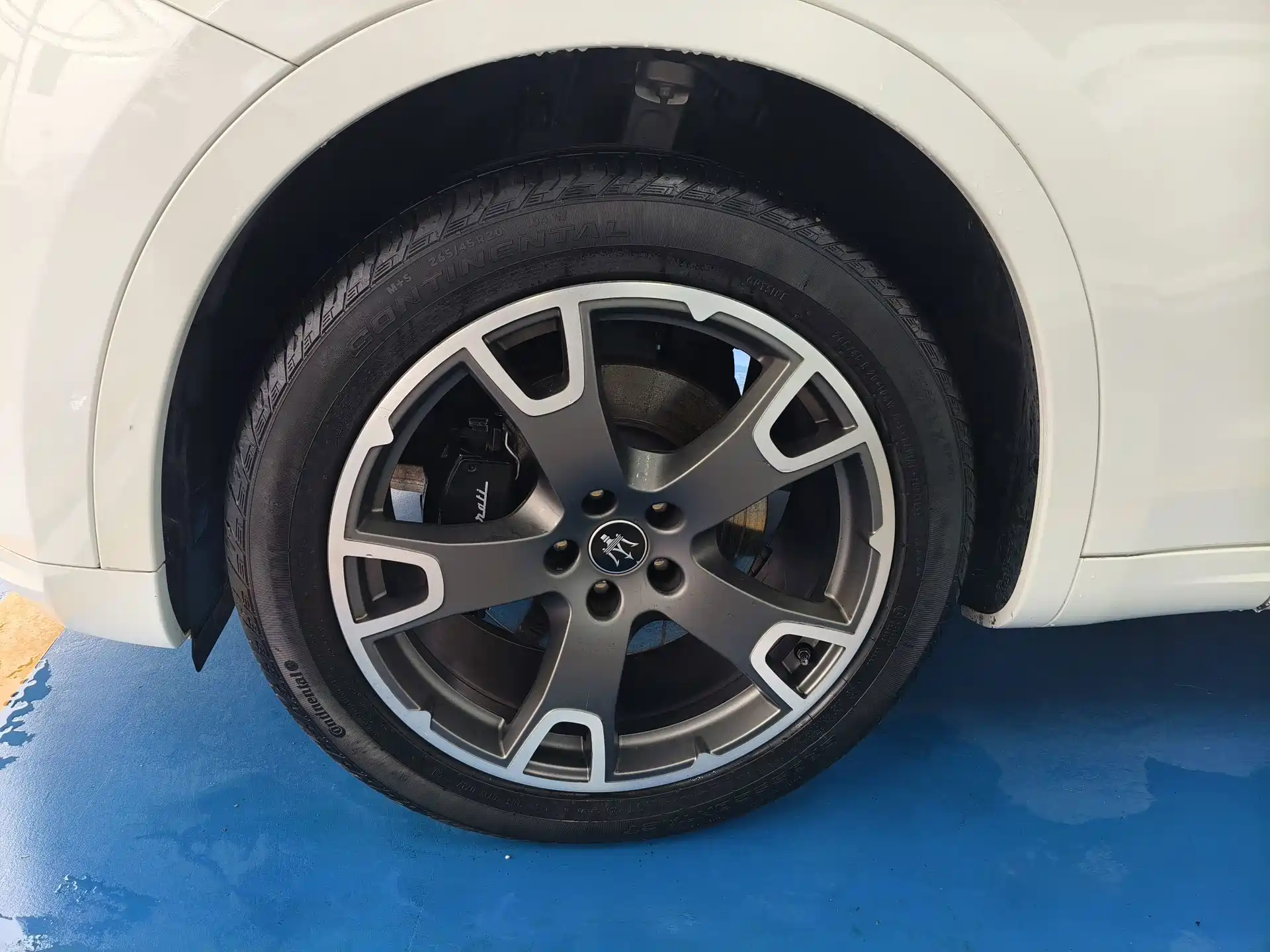 Фото 5 - Maserati Levante