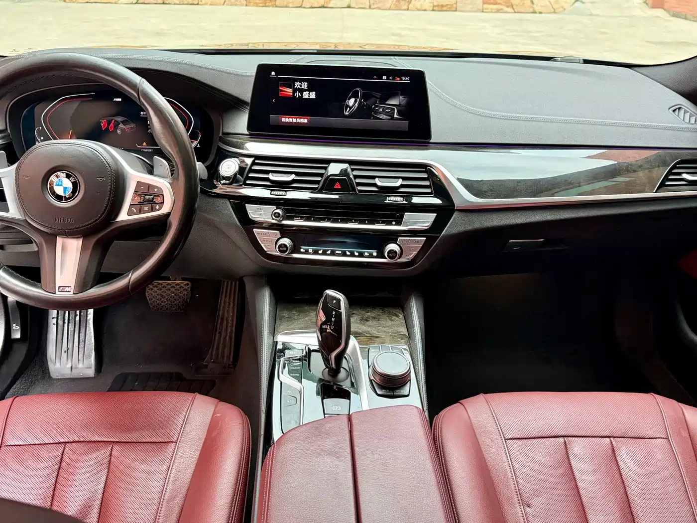 BMW 5 Series 2020 530Li Exclusive M Sport Package фото 10