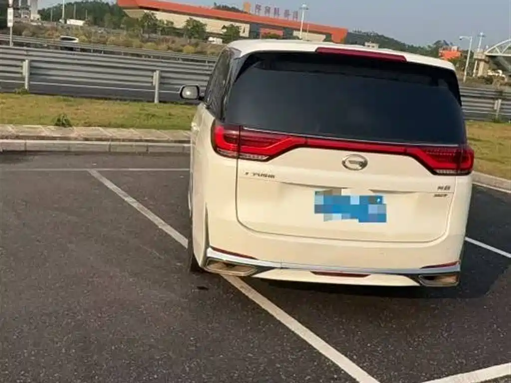 GAC TRUMPCHI M8