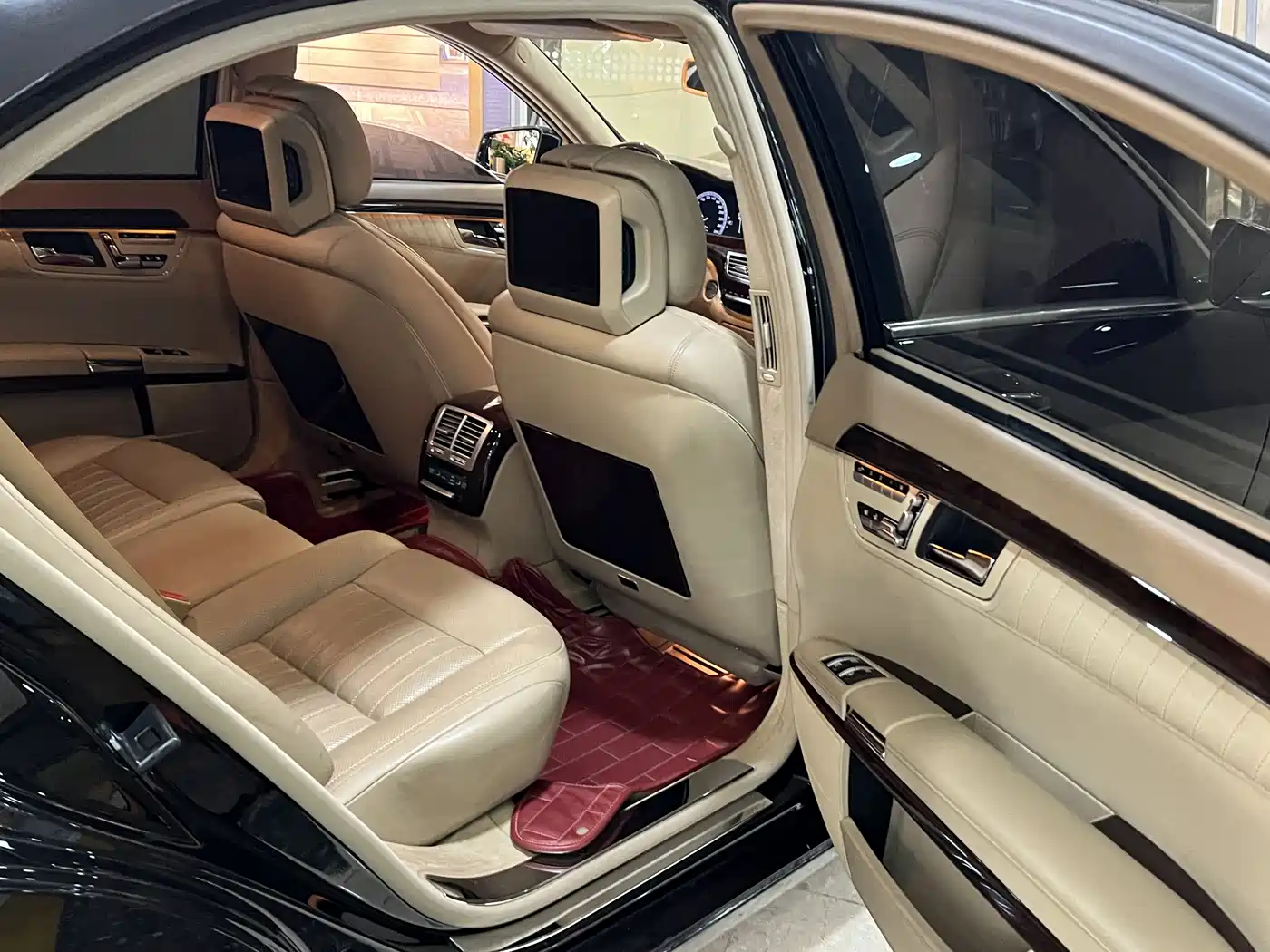 Mercedes-Benz S-Class 2010 S 600 L фото 12