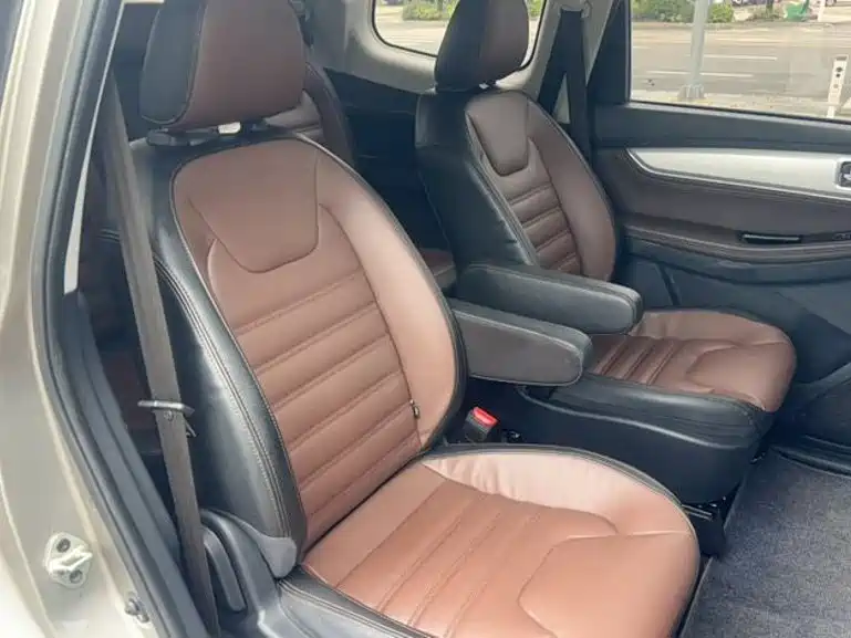 Dongfeng Fengxing Jingyi X6 2017 2017 Power Series 1.5T Manual Premium