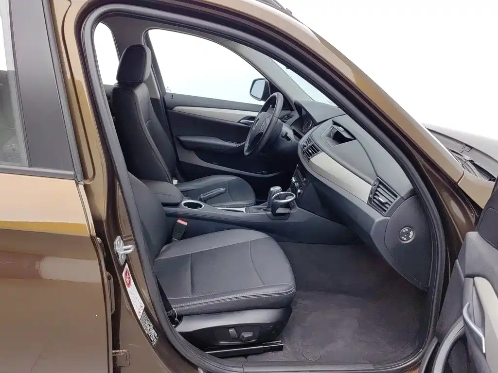 BMW X1 2013 2013 sDrive18i Fashion