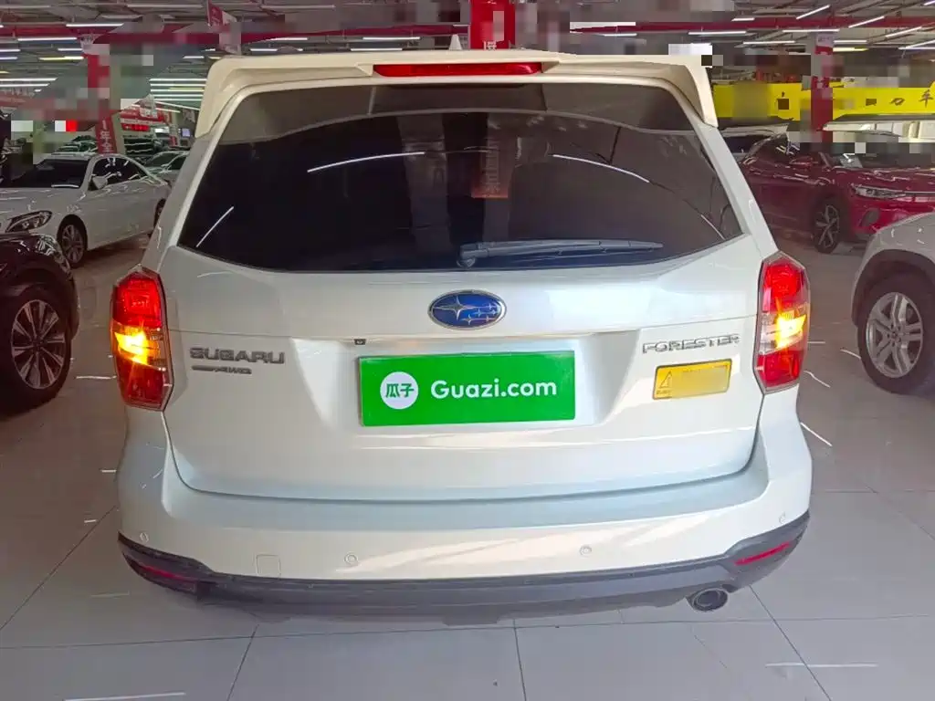 Subaru Forester 2013 2.5i Automatic Luxury Edition фото 6