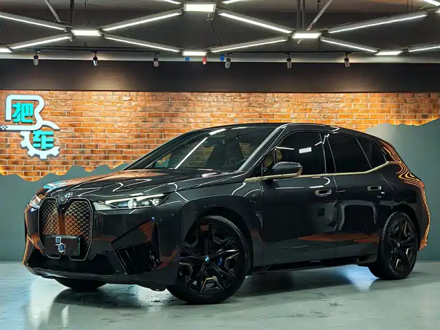 BMW iX M60 2023