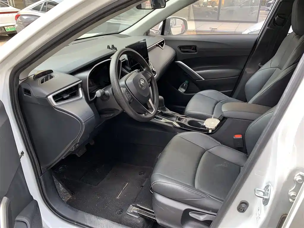 Toyota Frontlander 2025 2024 2.0L CVT Elite Plus Edition