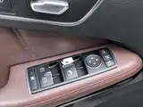 Фото 9 - Mercedes-Benz E-Class
