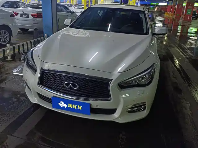 INFINITI Q50L