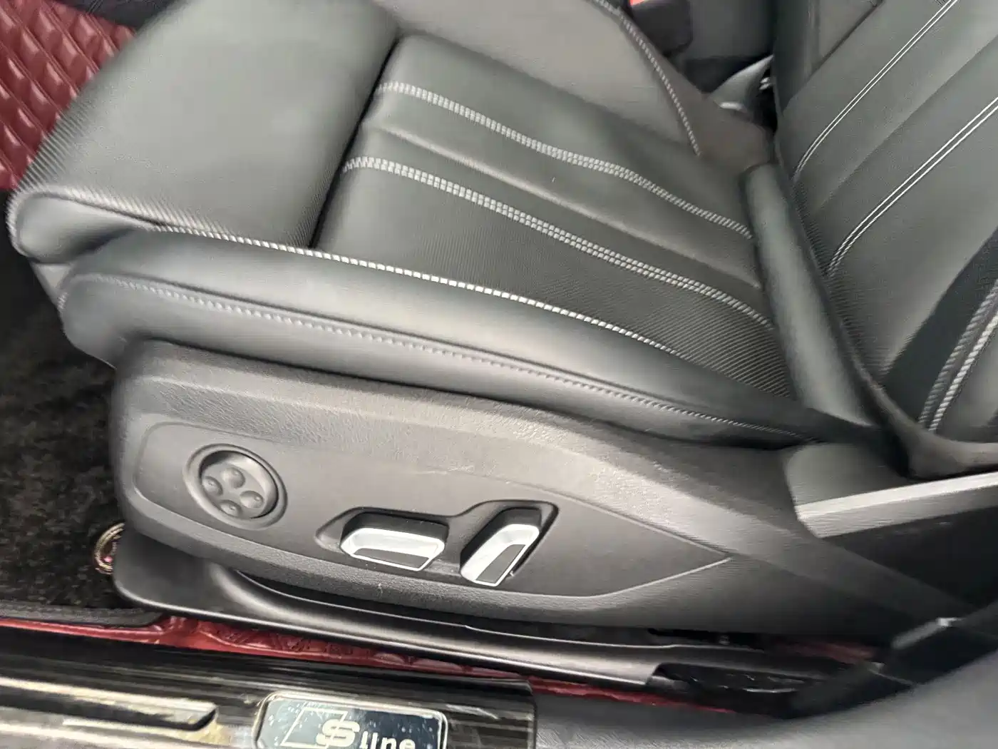 Audi A4L 2024 40 TFSI Luxury Dynamic фото 13