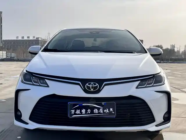 TOYOTA COROLLA