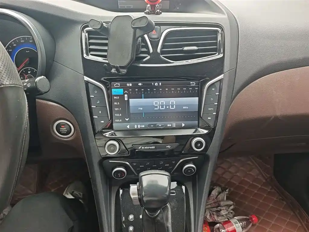 Haima Famila MPV 2017 2017 7-Seater 1.5T Automatic Comfort