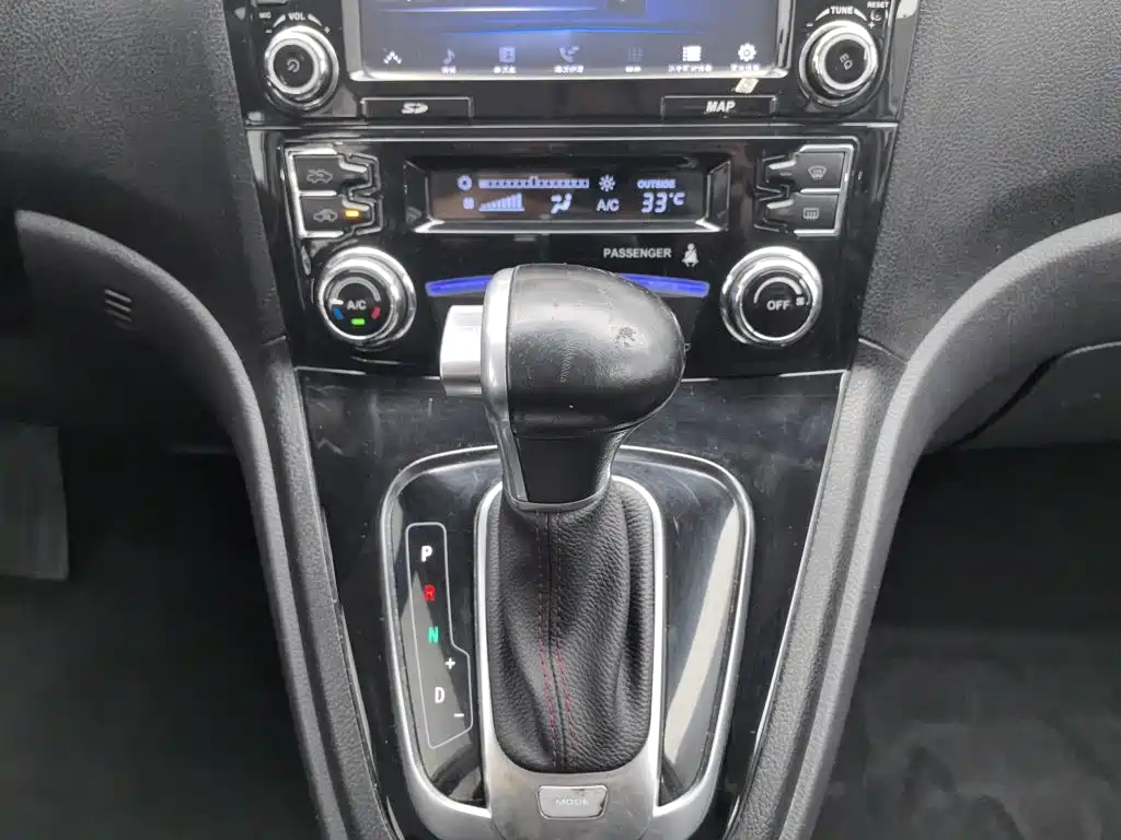 Photo 13 - Haval H6
