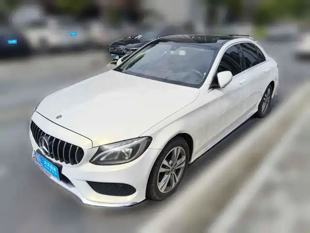Mercedes-Benz C-Class 2017 Facelift C 200 L Sport Edition — фото 1
