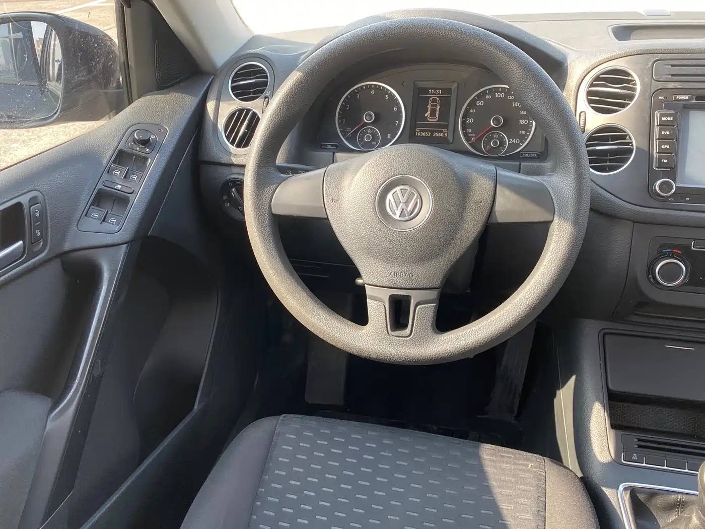 Volkswagen Tiguan 2012 1.8TSI Manual 2WD Metro Edition фото 11