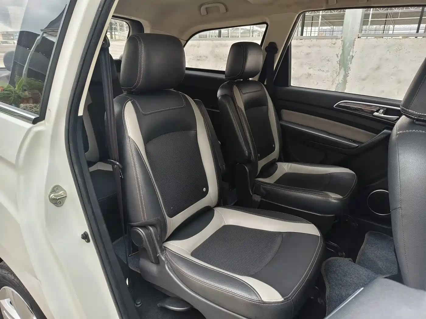 BAIC Huansu H3 2016 2015 1.5L Manual Luxury
